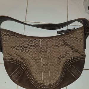 ♡ Coach Signature Satchel, like new
